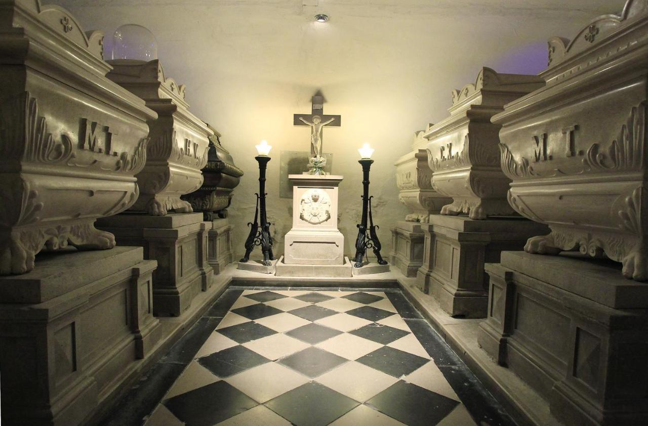 Vila Brinovka Kostanjevica na Krasu Esterno foto